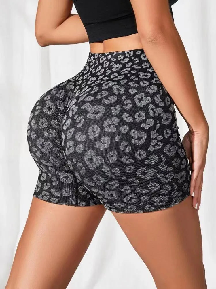 Short de yoga moulant et séchant rapidement à taille haute.