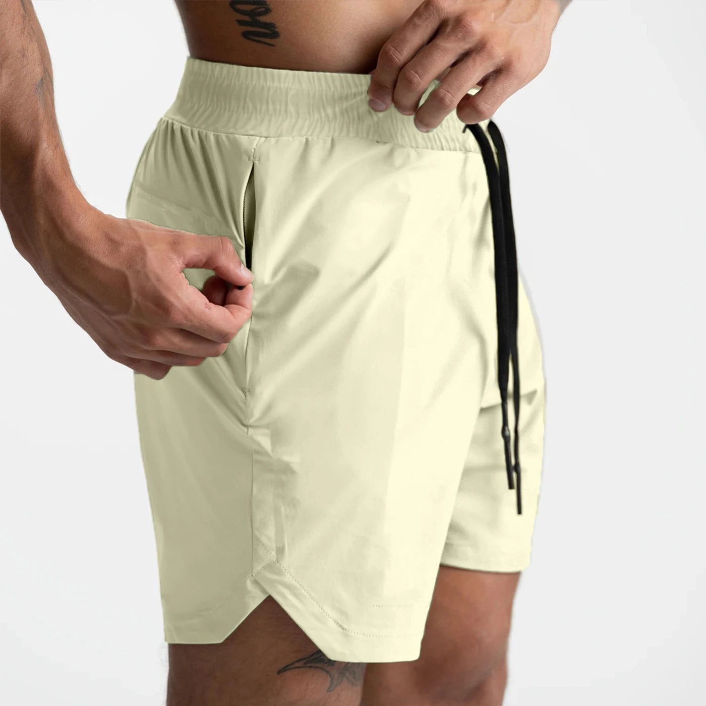 2024 Herren Laufshorts Einlagig Gewebt Schnell Trocknend Fitnessstudio Einfarbig Fitness Sport Freizeit Training Sportbekleidung Fünfpunkt-Hose Neu