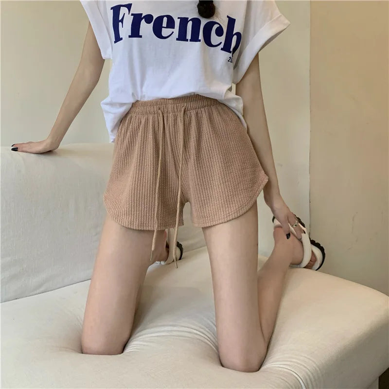 Damen Yoga Shorts Sommer Oberbekleidung mittelhohe Freizeithose lockere gerade Hose Damen stilvolle dünne atmungsaktive weite Bein Gym Shorts