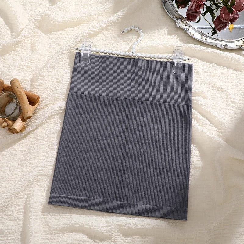 Mini-jupe en maille amincissante
